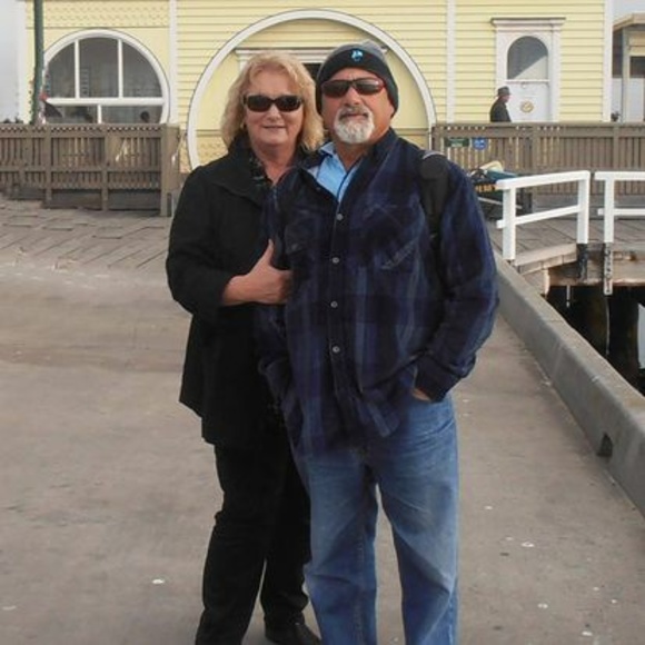 Meet your Posher, Joanne - Picture 1 of 1